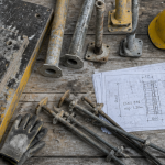 coffrage mur établi outils chantier
